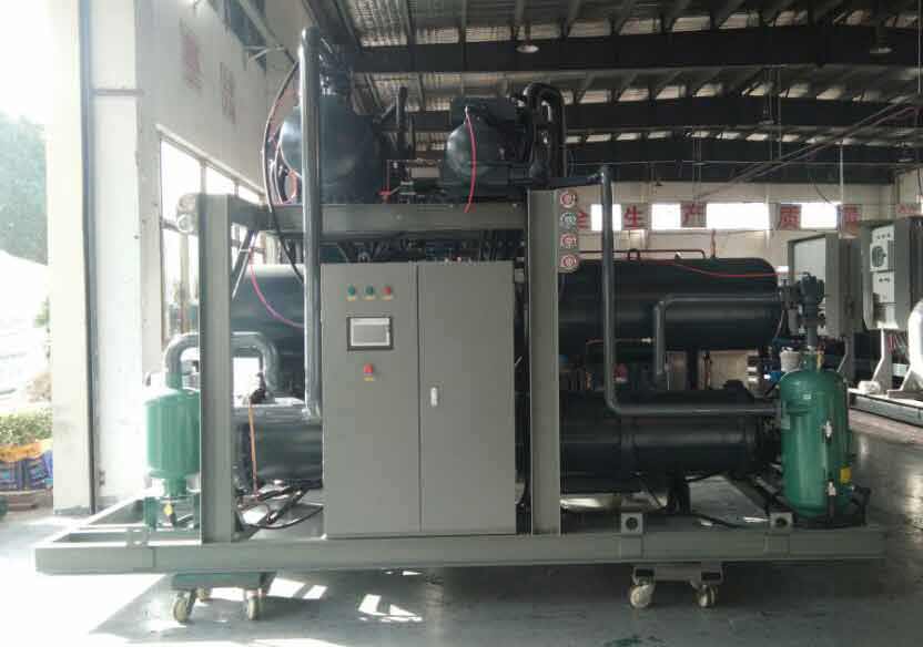 制藥業(yè)用水冷螺桿復(fù)疊式制冷機組